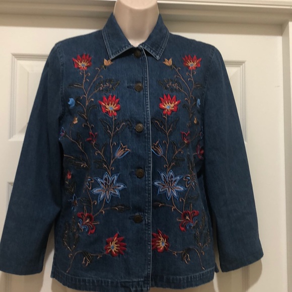 Coldwater Creek Tops - Like New Coldwater Creek Embroidered Shirt Size M